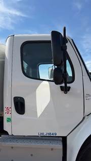 Freightliner M2 106 Right Door
