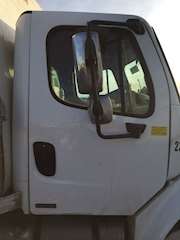Freightliner M2 106 Right Door