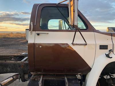 GMC C7000 Right Door