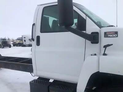 GMC C7500 Right Door