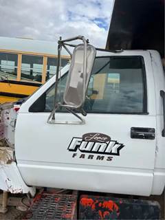 GMC TopKick C7000 Left Door for a 1990 GMC C7000 Topkick