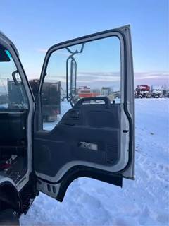 GM/Chev (HD) W4500 Right Door