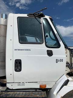 International 8600 Right Door