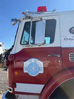 International CO1850 Left Door for a 1978 International Harvester CO1850