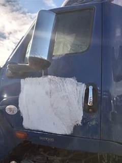 International LT625 Left Door