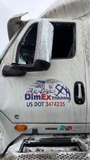 International LT625 Left Door