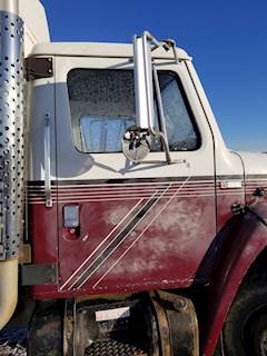 International S1800 Right Door