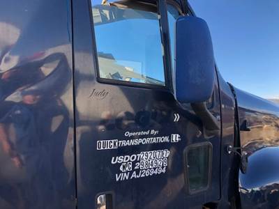 Kenworth T2000 Right Door