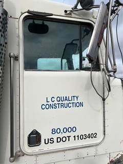 Kenworth T400 Right Door