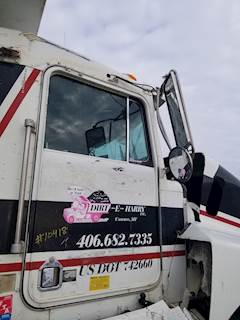 Kenworth T600 Right Door