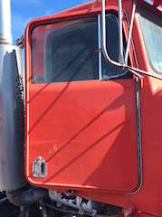 Kenworth T600A Right Door