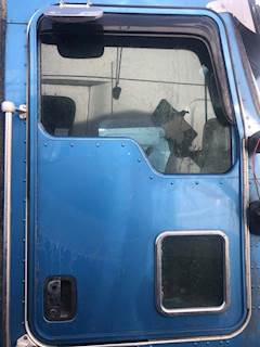 Kenworth T660 Right Door