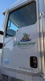 Kenworth T660 Left Door