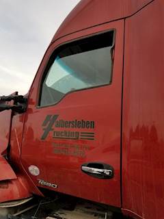 Kenworth T680 Left Door