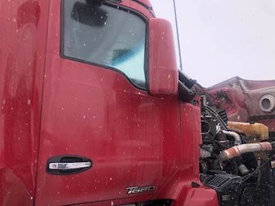 Kenworth T680 Right Door