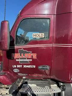 Kenworth T680 Left Door