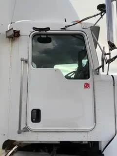 Kenworth T800 Right Door