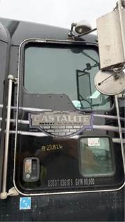Kenworth T800 Left Door
