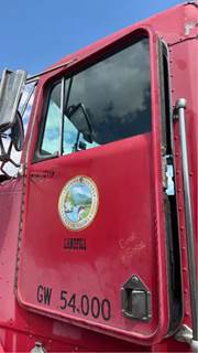 Kenworth T800 Left Door