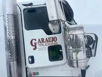 Kenworth W900 Right Door