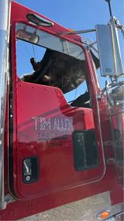 Kenworth W900 Right Door