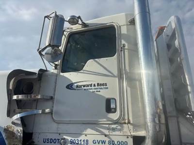 Kenworth W900 Left Door