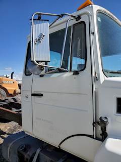 Mack CS200P Right Door
