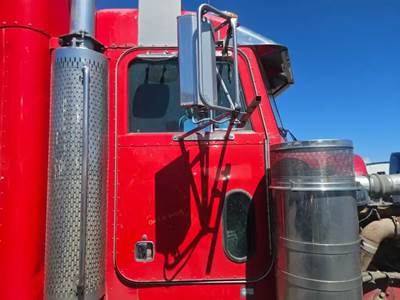 Peterbilt 379 Right Door