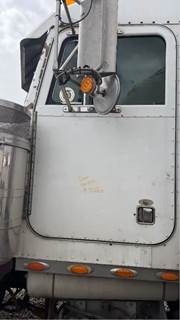 Peterbilt 379 Left Door
