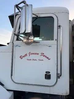 Peterbilt 385 Left Door