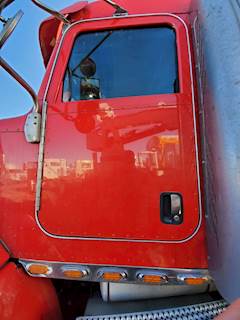 Peterbilt 386 Left Door