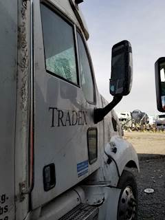 Peterbilt 387 Right Door