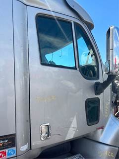 Peterbilt 387 Right Door