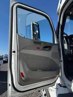 Peterbilt 579 Left Door