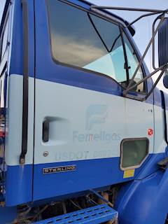 Sterling L7501 Right Door