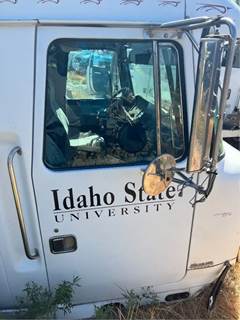 Volvo / WhiteGMC WIA Aero Right Door for a Volvowhitegmc WIA Areo Series