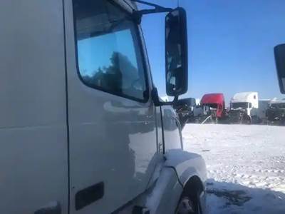 Volvo VNL Right Door