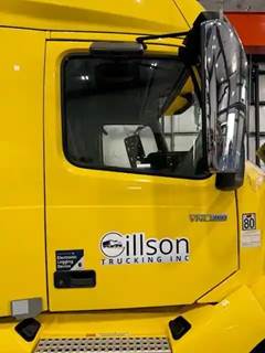 Volvo VNL Right Door