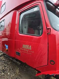 Volvo VNL Right Door