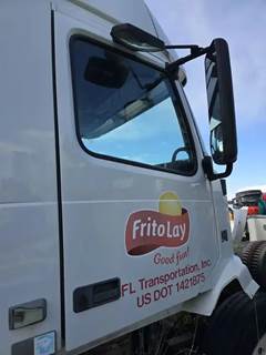 Volvo VNL Right Door