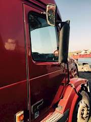 Volvo VNL Right Door