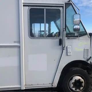 Workhorse W62 Right Door for a 2012 Workhorse Custom Chassis W62