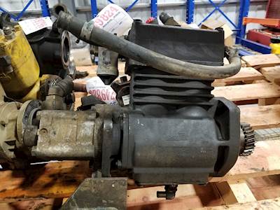 International MaxxForce DT Air Compressor