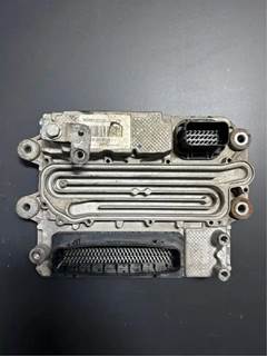 Detroit DD15 Engine Control Module (ECM) for a 2012 Freightliner Cascadia 125