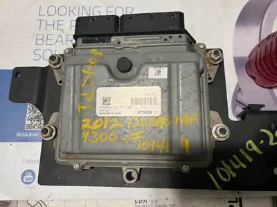 International DuraStar 4300 Engine Control Module (ECM)