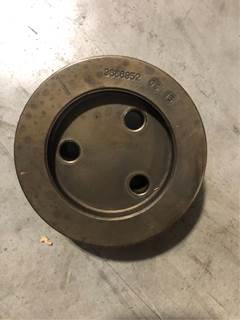 Cummins ISX15 Engine Part for a 2016 Freightliner Cascadia