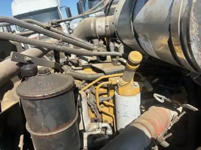 Caterpillar 3126 Engine for a 2002 Peterbilt 330