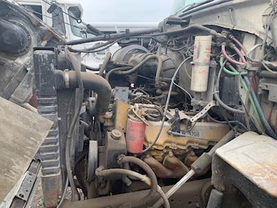 Caterpillar 3208 Engine for a 1983 Ford 8000