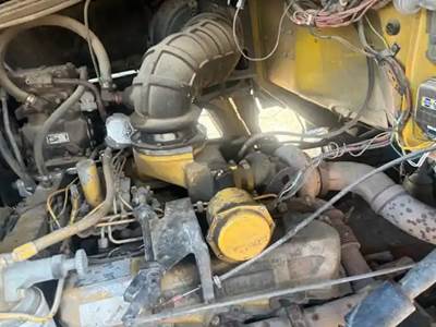 Caterpillar 3208T Engine for a 1986 Ford L8000