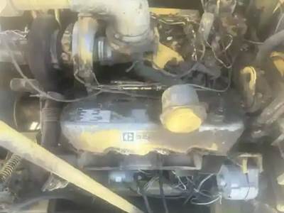 Caterpillar 3208T Engine - 240 HP, ARR/CPL 9N6482